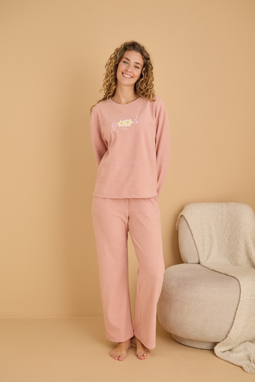 Siyah İnci Pudra Nakışlı Havlu Kumaş Örme Pijama TAKIM25226008 görsel 2
