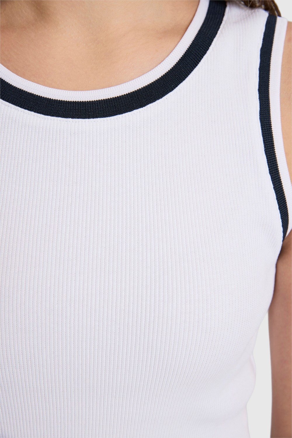 U.S. Polo Assn. Kadın Lacivert Tişört 50323430-VR033 görsel 6