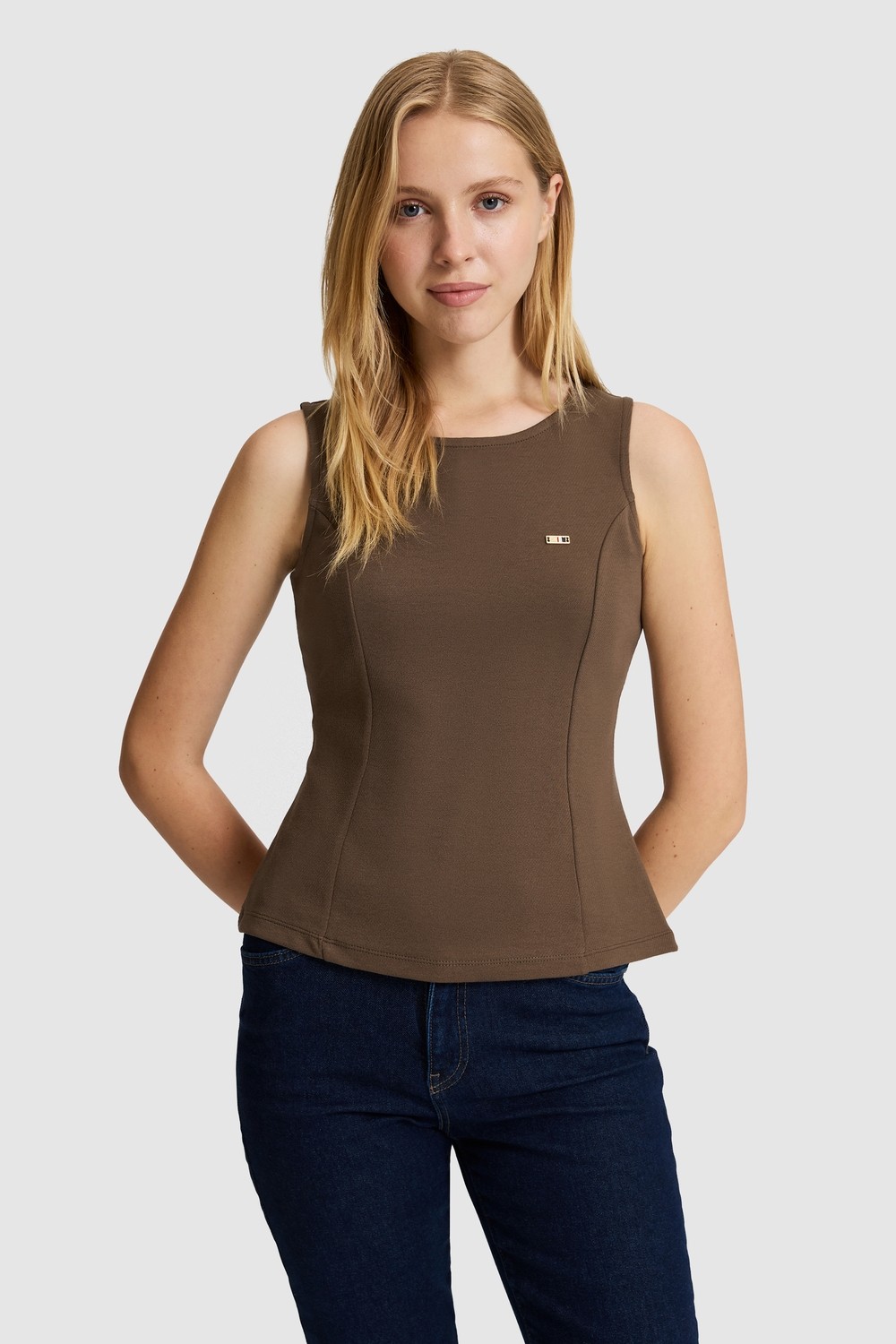 U.S. Polo Assn. Kadın Kahverengi Tişört 50323466-VR029