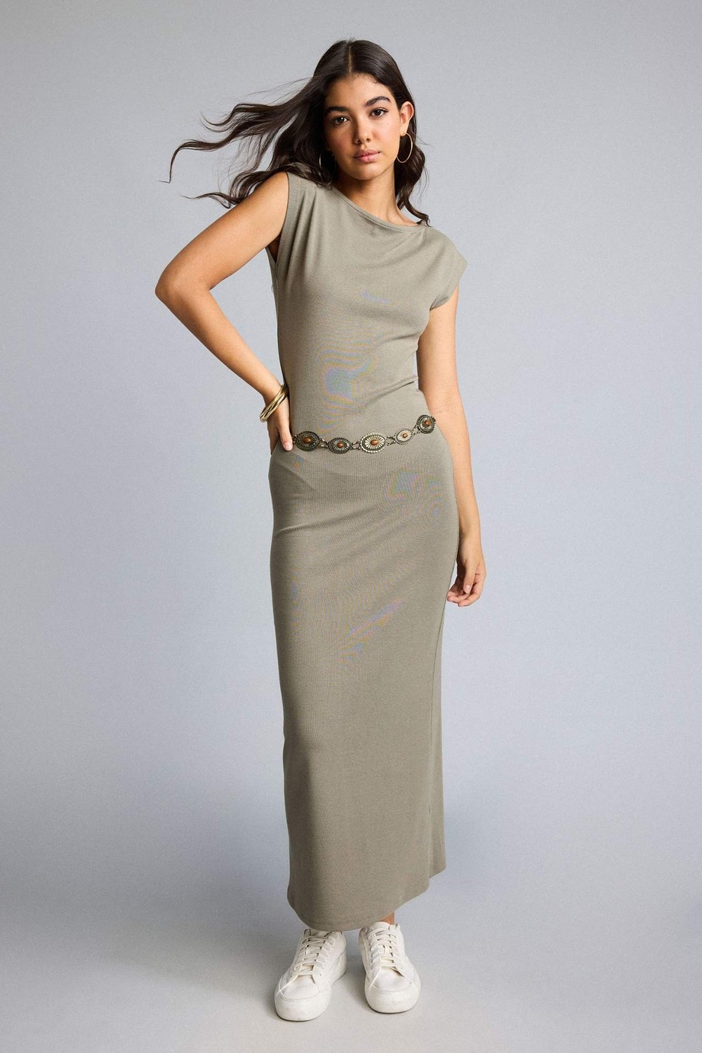 DeFacto Bodycon Vücudu Saran Yuvarlak Yaka Modal Kısa Kollu Maxi Elbise H0862AX26AU görsel 7