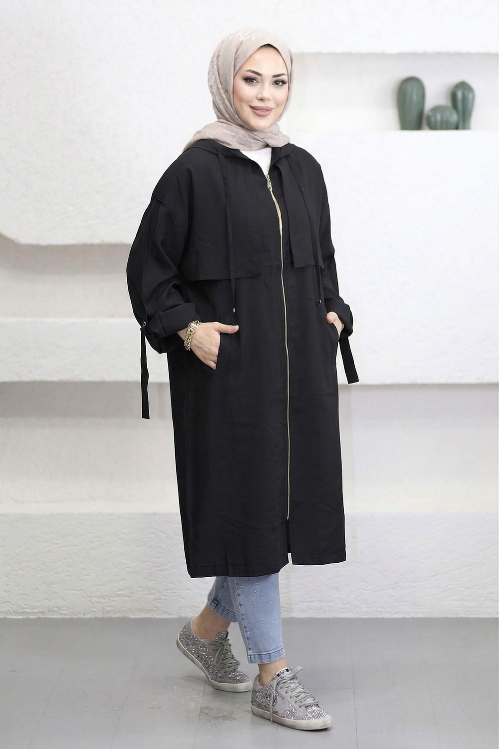 Suede Style 6348- Rahat Şık Fermuarlı Cepli Kol Bağlama Detaylı Yumuşak Tencel Kumaş Uzun Kapüşonlu Kadın Tunik
