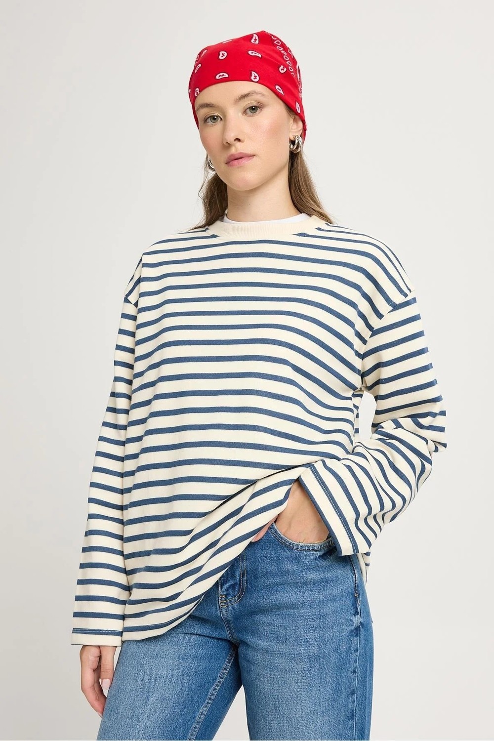 Minaaise Kadın Çizgili Oversize Lacivert Krem Sweatshirt 30010