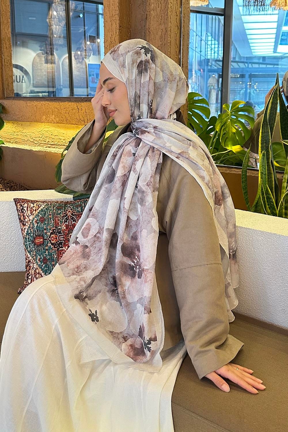 Lamelif Batik Çiçek Desen Bambu Şal Asker Yeşili görsel 4