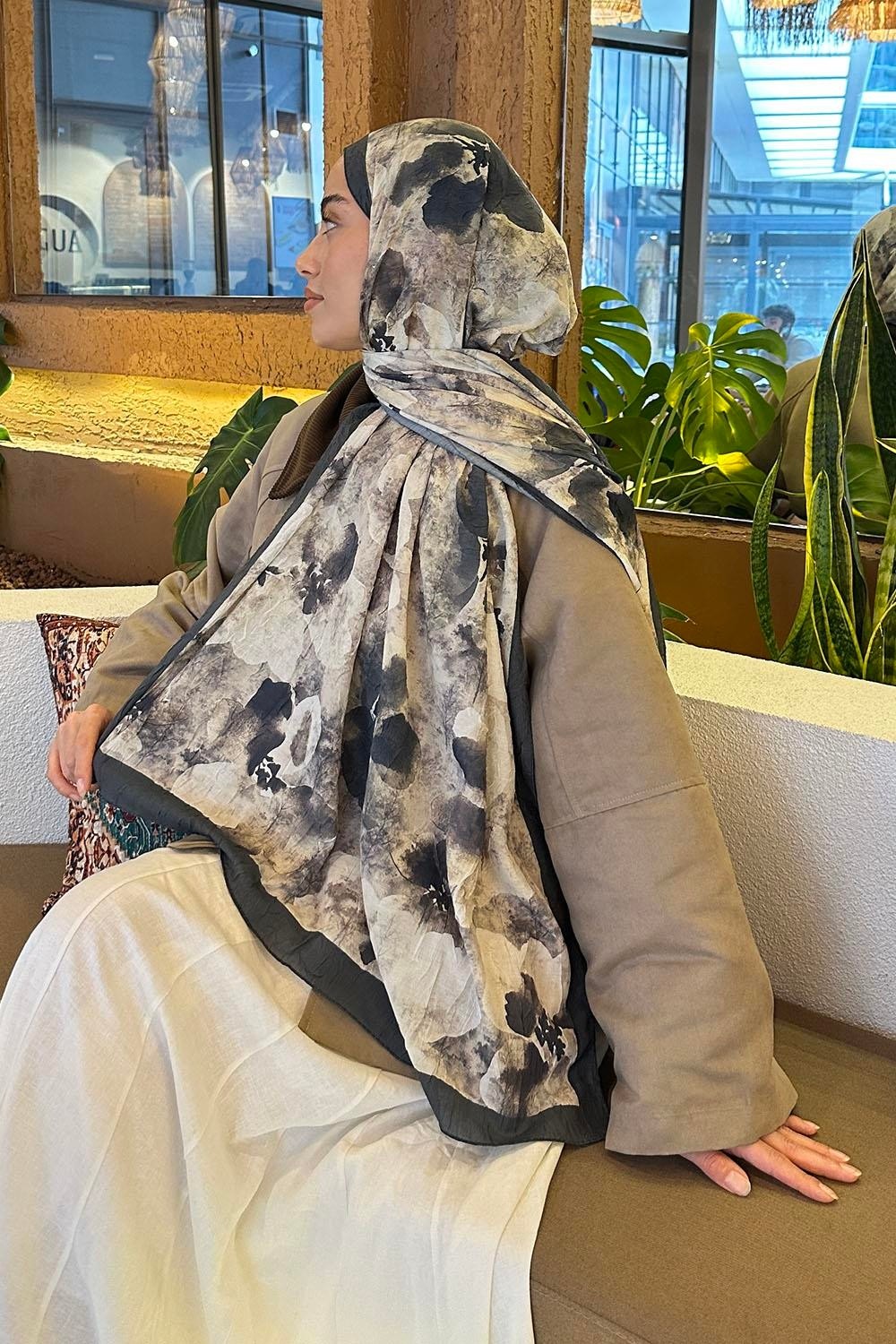 Lamelif Batik Çiçek Desen Bambu Şal Asker Yeşili görsel 7