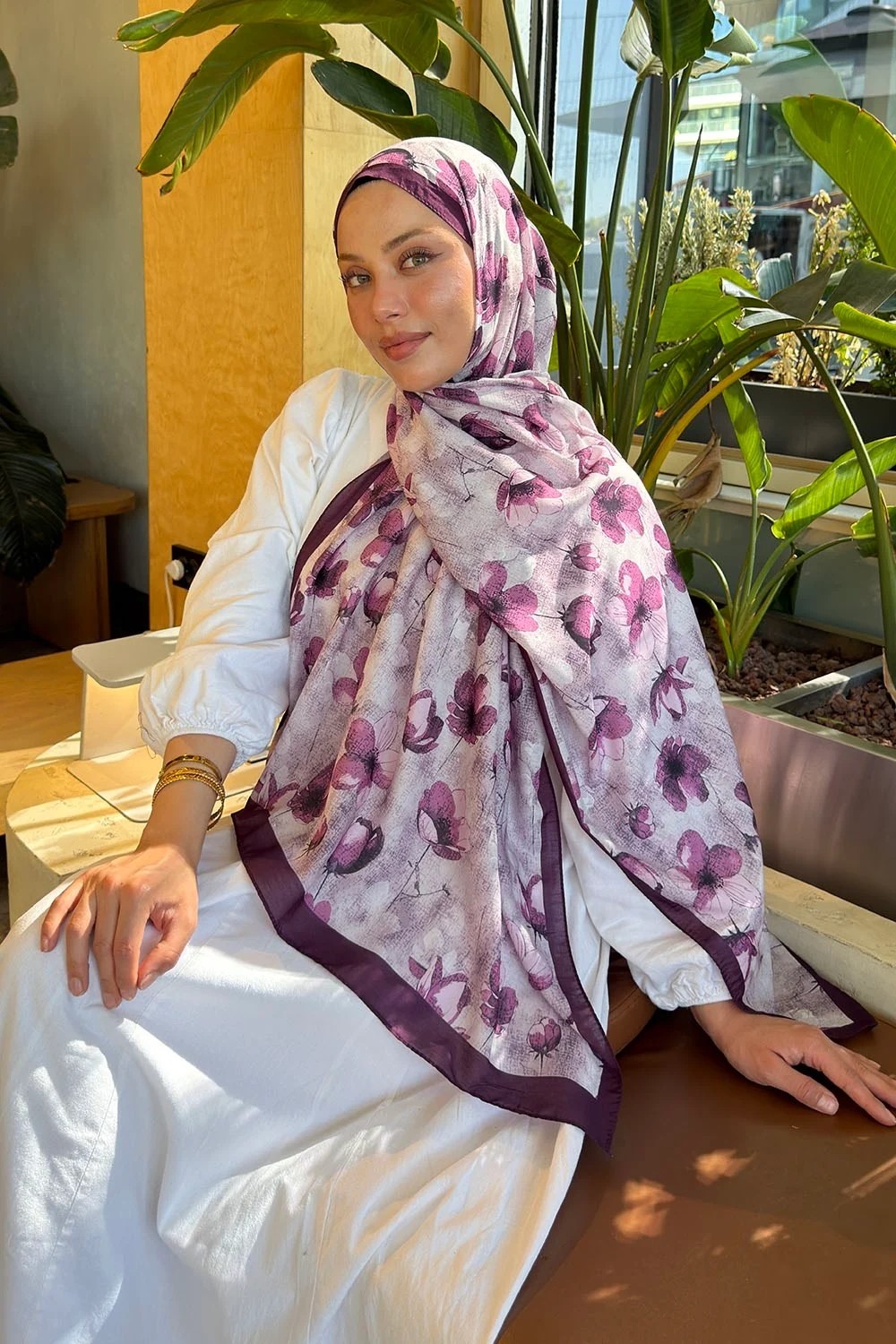 Lamelif Çiçek Desen Lara Soft Şal Mint Yeşili görsel 6