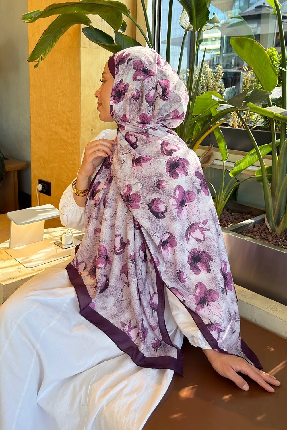 Lamelif Çiçek Desen Lara Soft Şal Mint Yeşili görsel 8