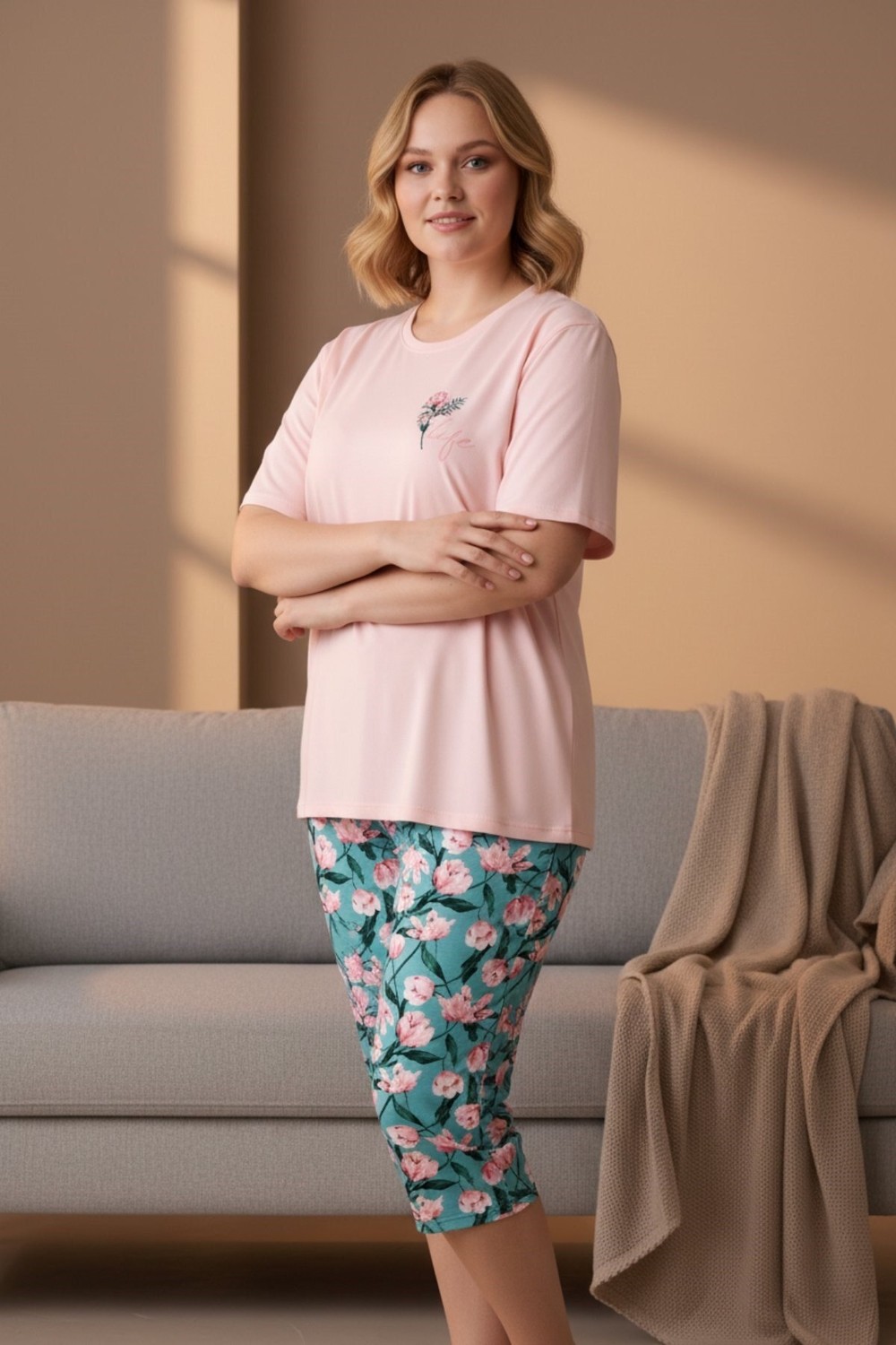 Pijapia Kadın Kısa Kollu Likralı Büyük Beden Kapri Pijama Takımı Açık Yeşil