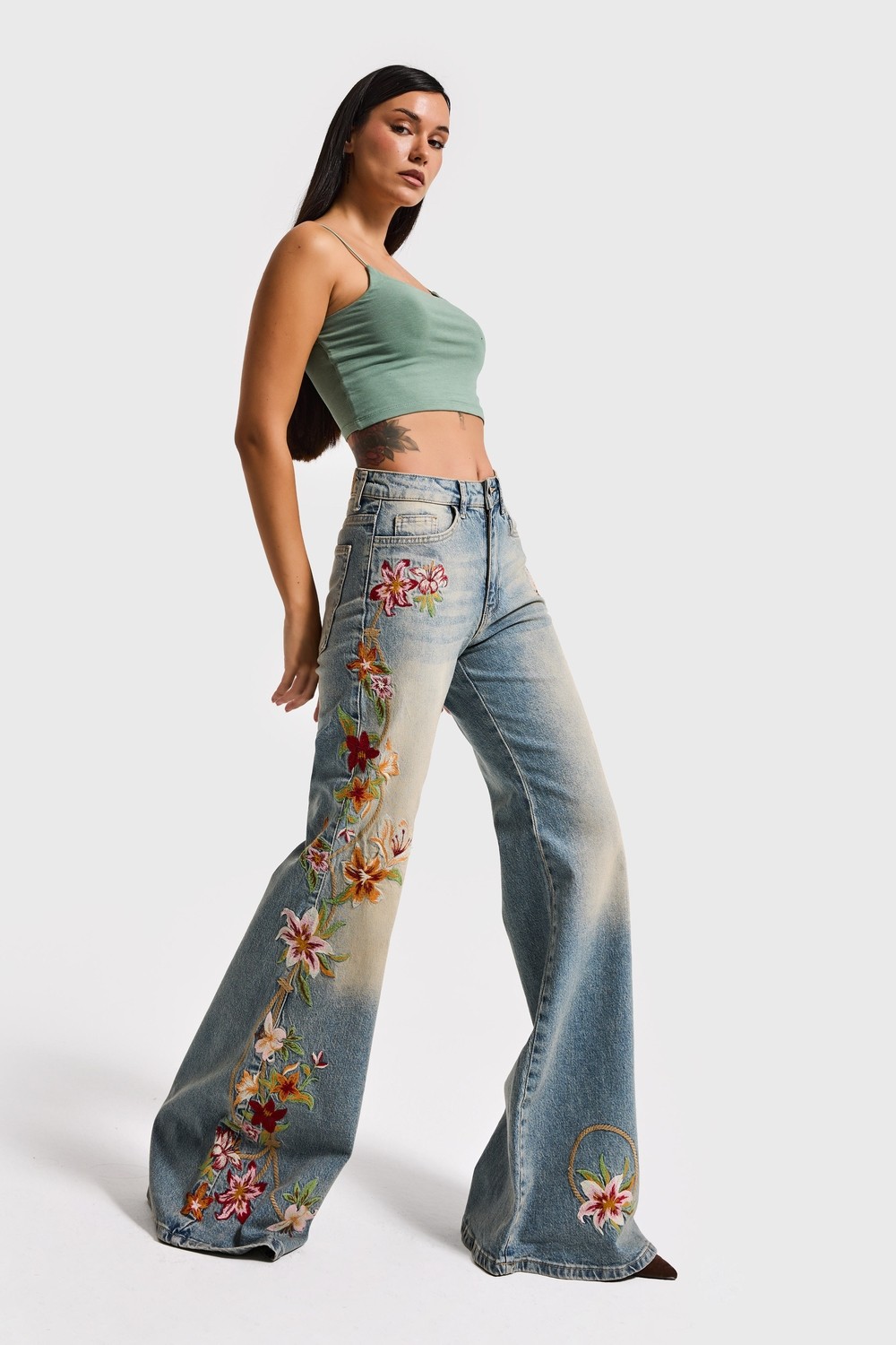 It's Basic Kadın T.Kot Rengi 4s6-32 Flare Fit Elastan Kumaş Özel Nakış Detaylı Tasarım Denim Jean görsel 8
