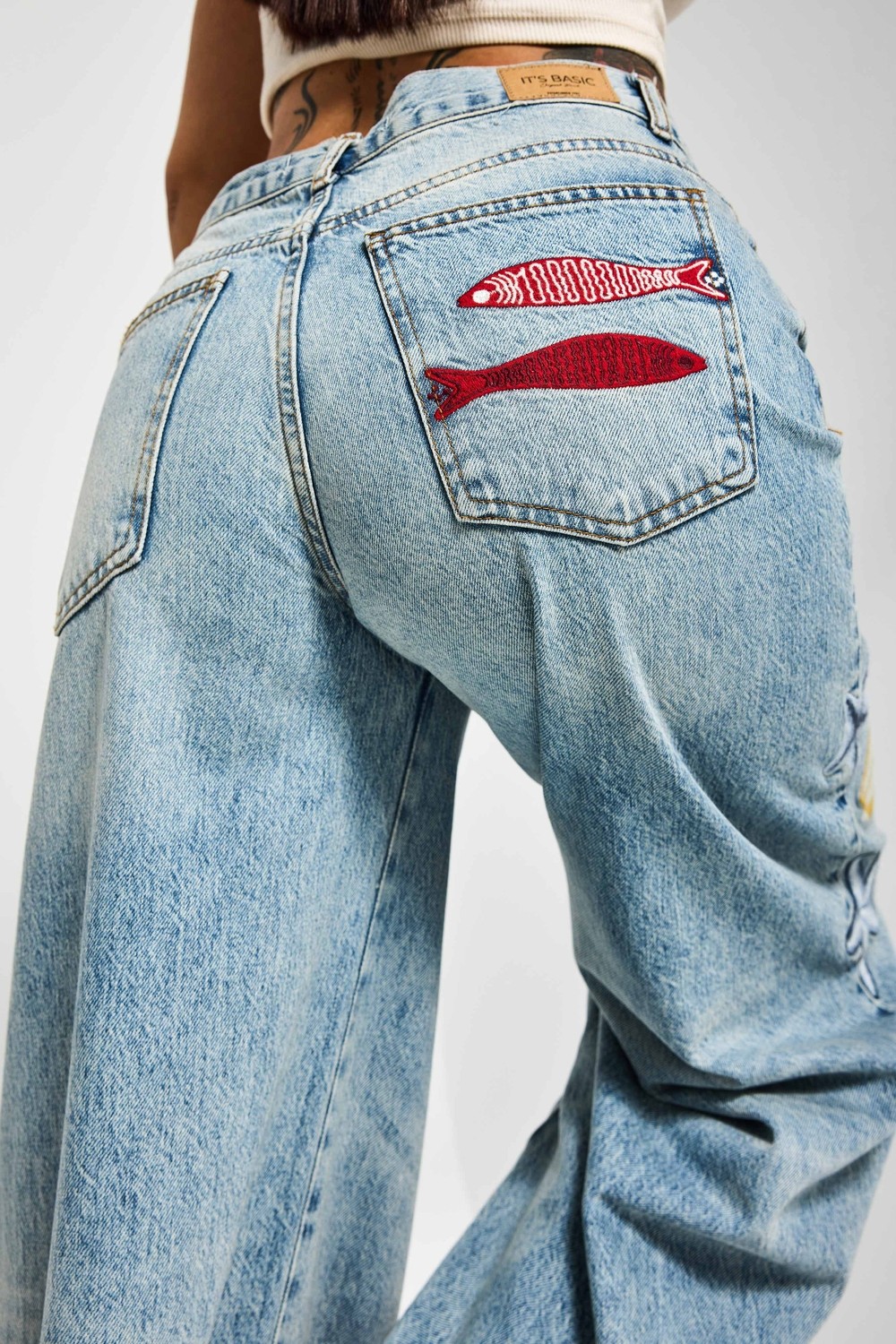 It's Basic Kadın Kot Rengi 4s6-32 Palazzo Fit Deniz Dünyası Nakışlı Özel Tasarım Denim Jean görsel 3
