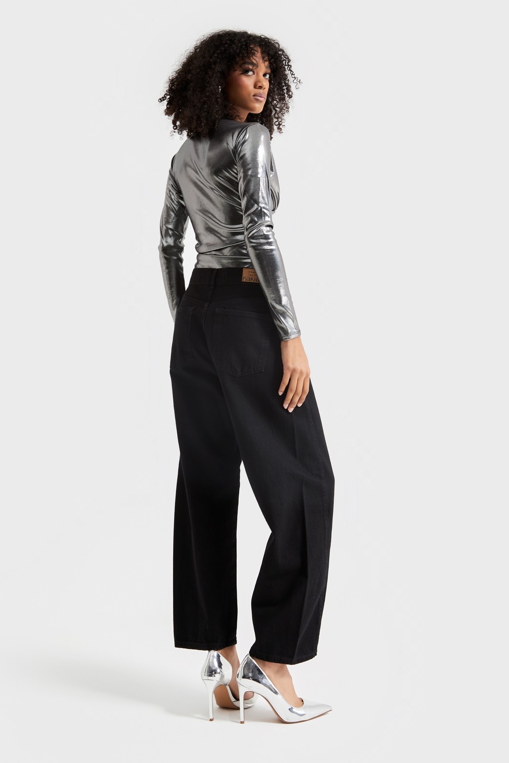 It's Basic Kadın Kot Koyu Tint Renk Venüs Carrot Fit Bol Kesim Denim Jean görsel 8