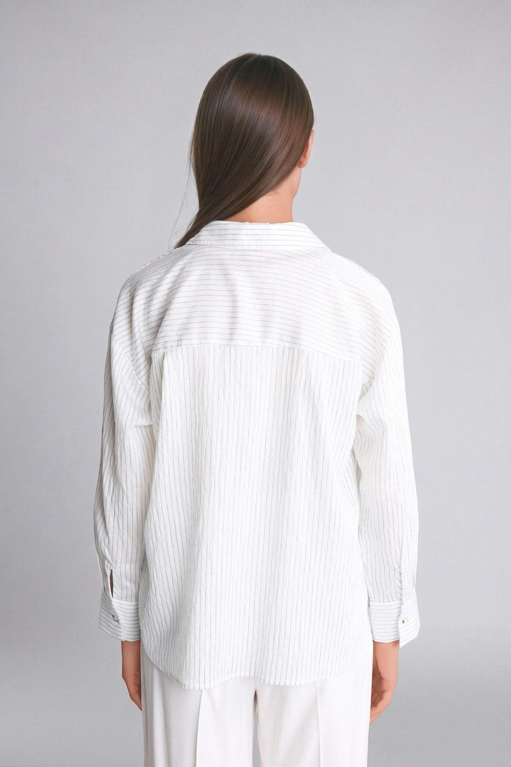 DeFacto Relax Fit Çiçek Motifli Uzun Kollu Beyaz Gömlek G9132AX26SP görsel 4