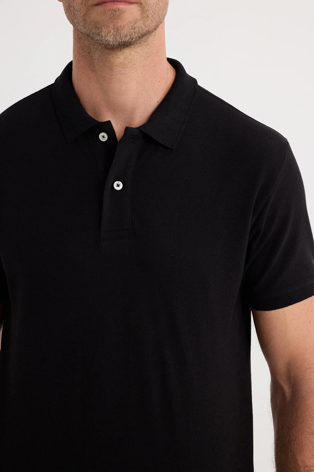 Tudors Erkek Regular Fit Rahat Kesim Pamuklu Yumuşak Doku Serin Tutan Kumaş Düz Siyah Polo Yaka Tişört görsel 3