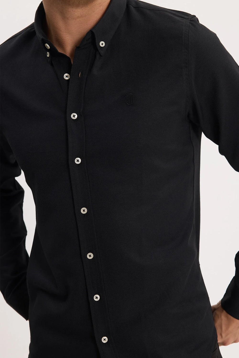 Tudors Erkek Slim Fit Dar Kesim Düz Oxford Armalı Düğmeli Yaka Kahverengi Spor Gömlek görsel 5