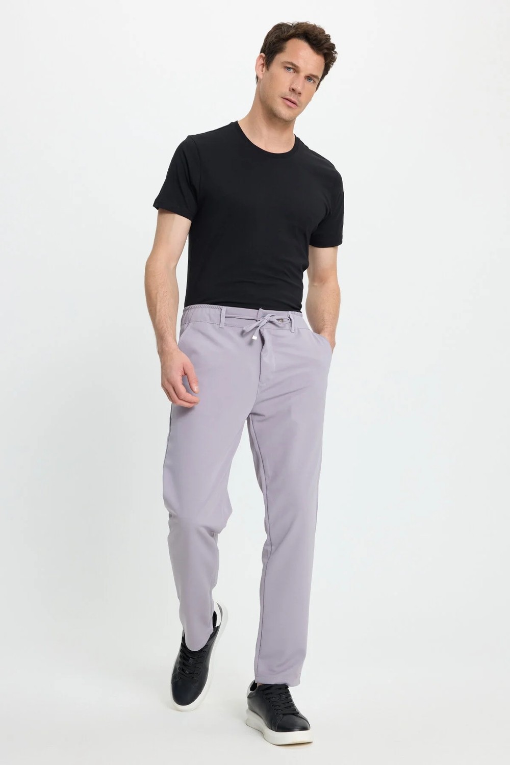 Tudors Erkek Slim Fit Dar Kesim Beli Lastikli Bağcık Detaylı Siyah Pantolon görsel 5
