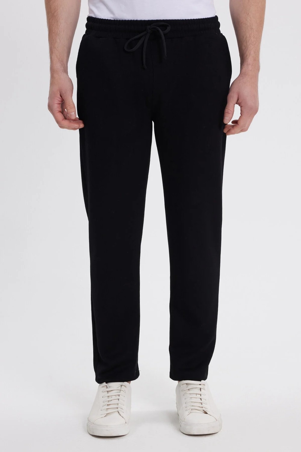 Tudors Erkek Slim Fit Dar Kesim Beli Bağcıklı 3 Cepli Geniş Paça Koyu Vizon Eşofman Altı