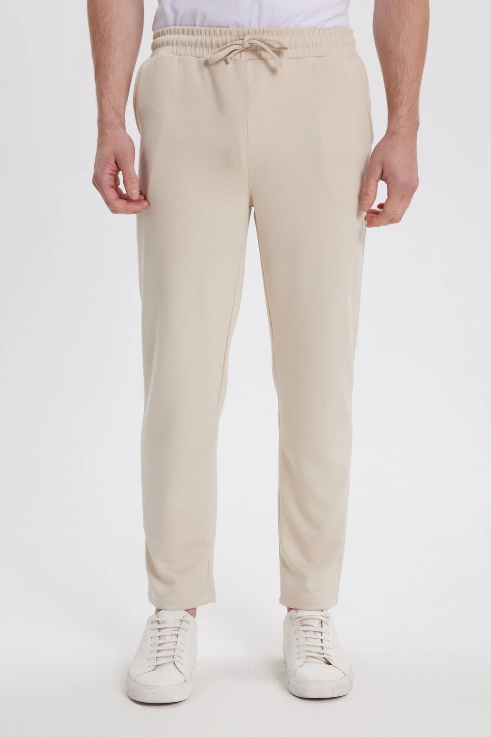 Tudors Erkek Slim Fit Dar Kesim Beli Bağcıklı 3 Cepli Geniş Paça Koyu Vizon Eşofman Altı
