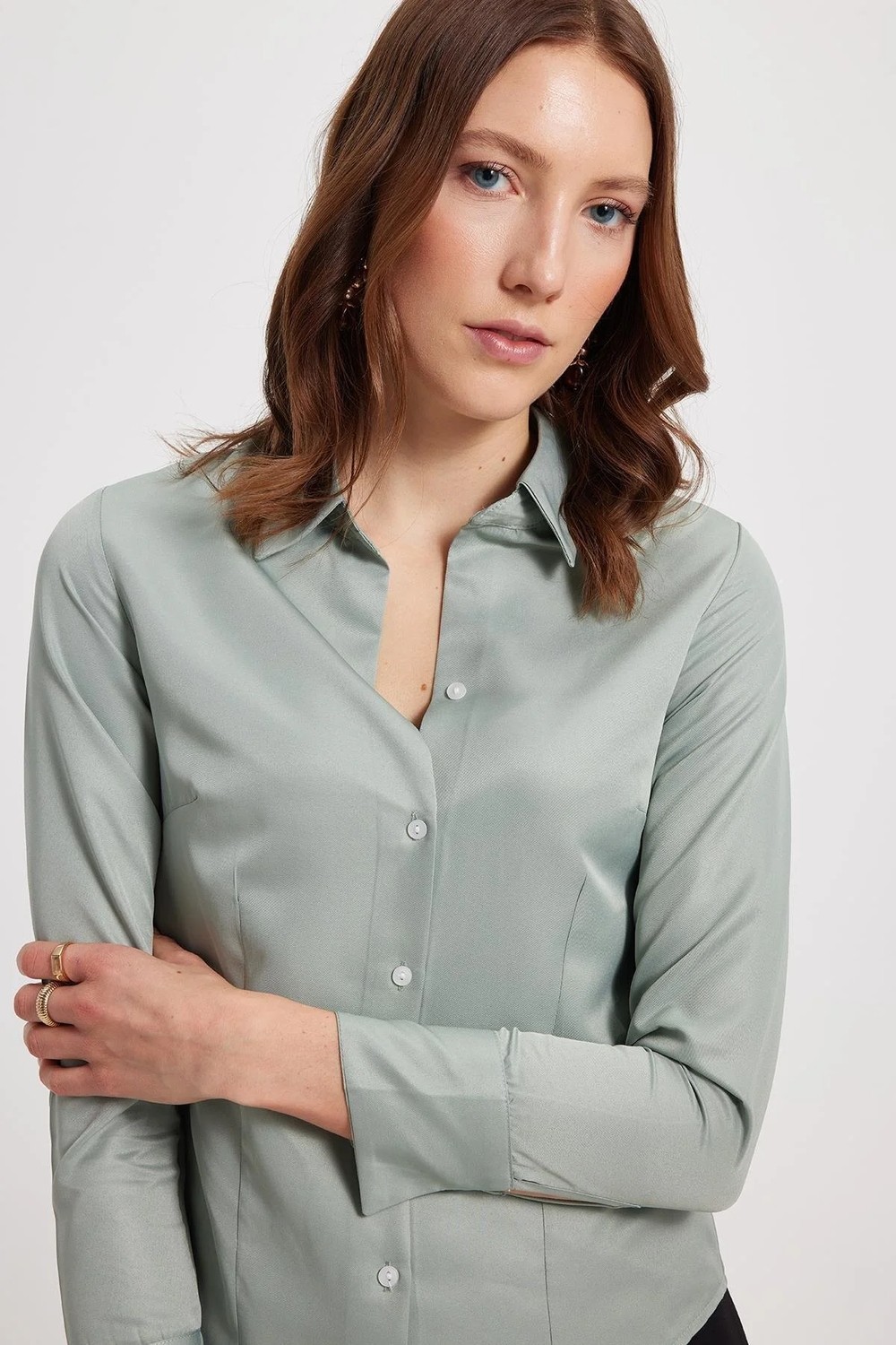 Tudors Kadın Slim Fit Dar Kesim Klasik Yaka Uzun Kollu Kahverengi Gömlek