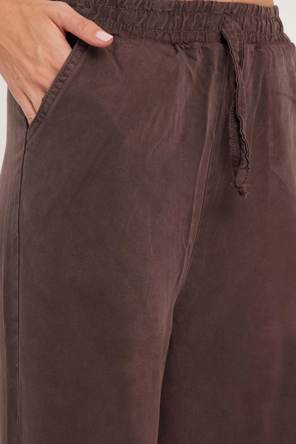 Tudors Kadın Regular Fit Klasik Kesim Pamuklu Geniş Paça Kahverengi Pantolon görsel 4