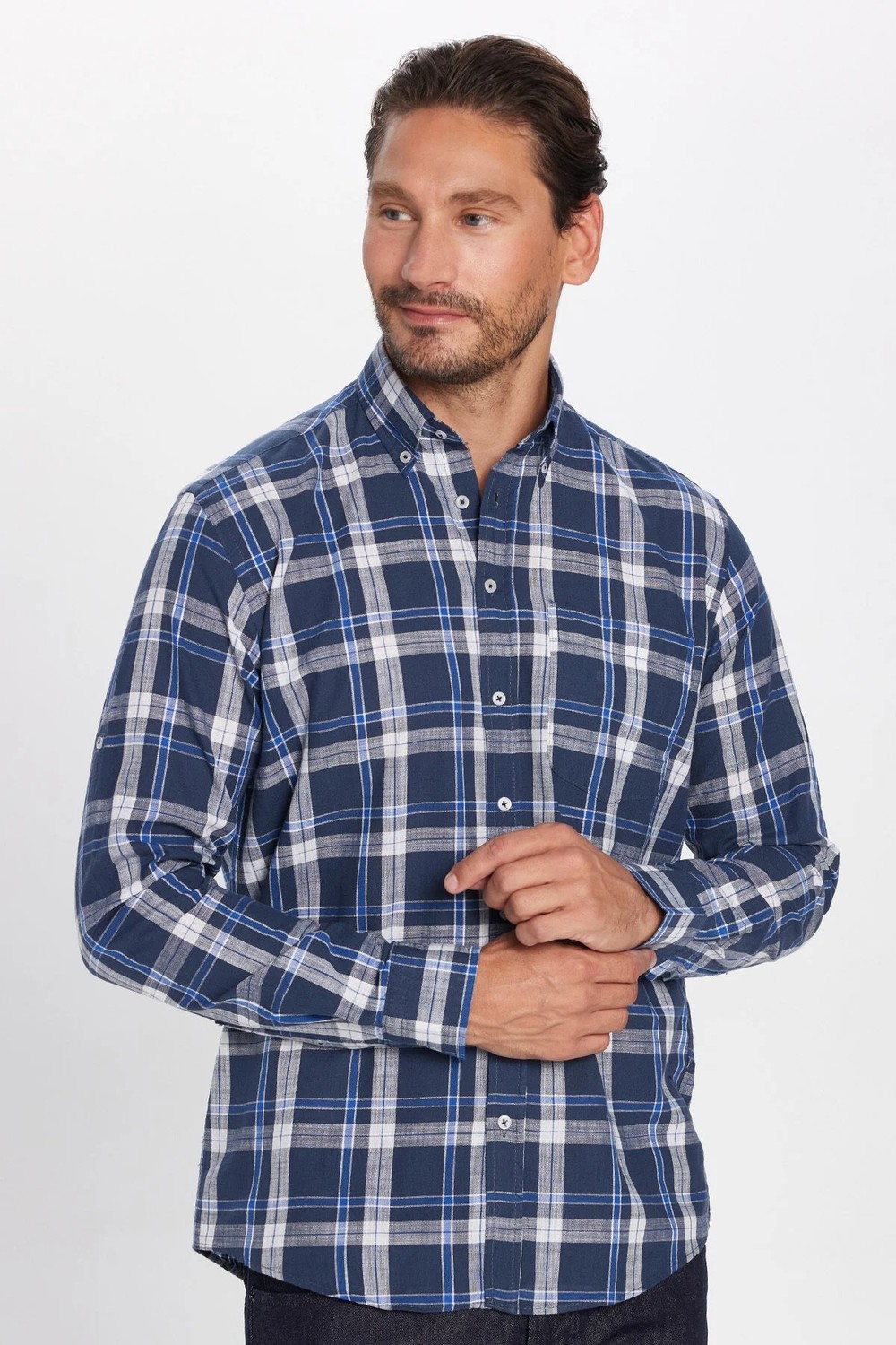 Tudors Erkek Regular Fit Klasik Kesim Oversize %100 Pamuk Keten Doku Tek Cep Kareli Düğmeli Yaka Gömlek