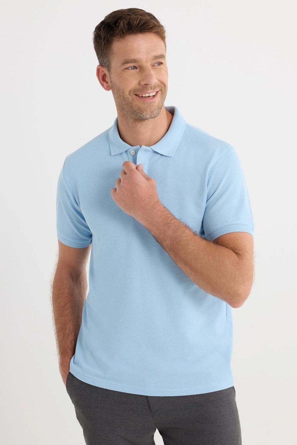 Tudors Erkek Slim Fit Dar Kesim Pamuklu Yumuşak Doku Nefes Alan Kumaş Kıvrılmaz Yaka Siyah Polo Yaka Tişört görsel 3