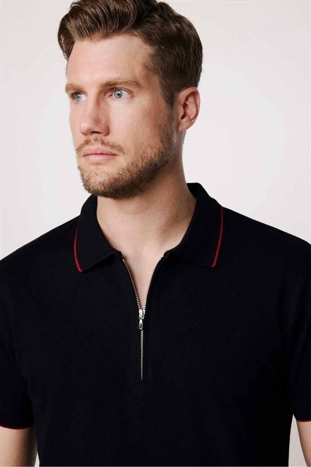 Tudors Erkek Slim Fit Dar Kesim %100 Pamuk Düz Pike Fermuarlı Siyah Polo Yaka Tişört