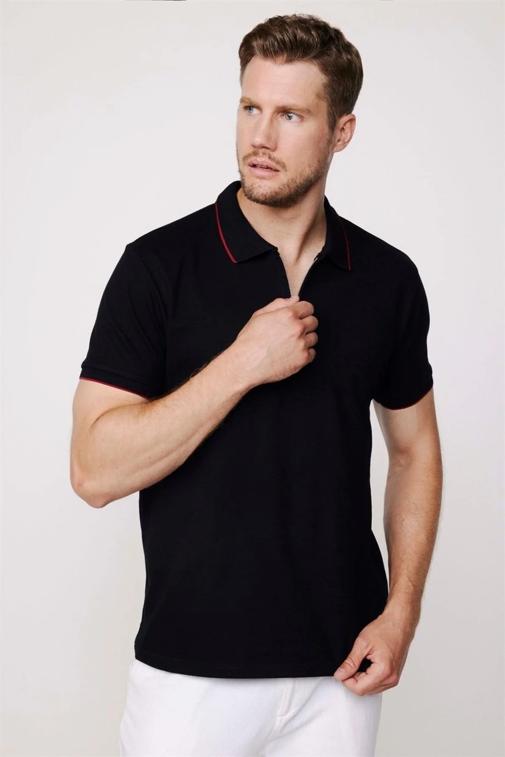 Tudors Erkek Slim Fit Dar Kesim %100 Pamuk Düz Pike Fermuarlı Siyah Polo Yaka Tişört görsel 3