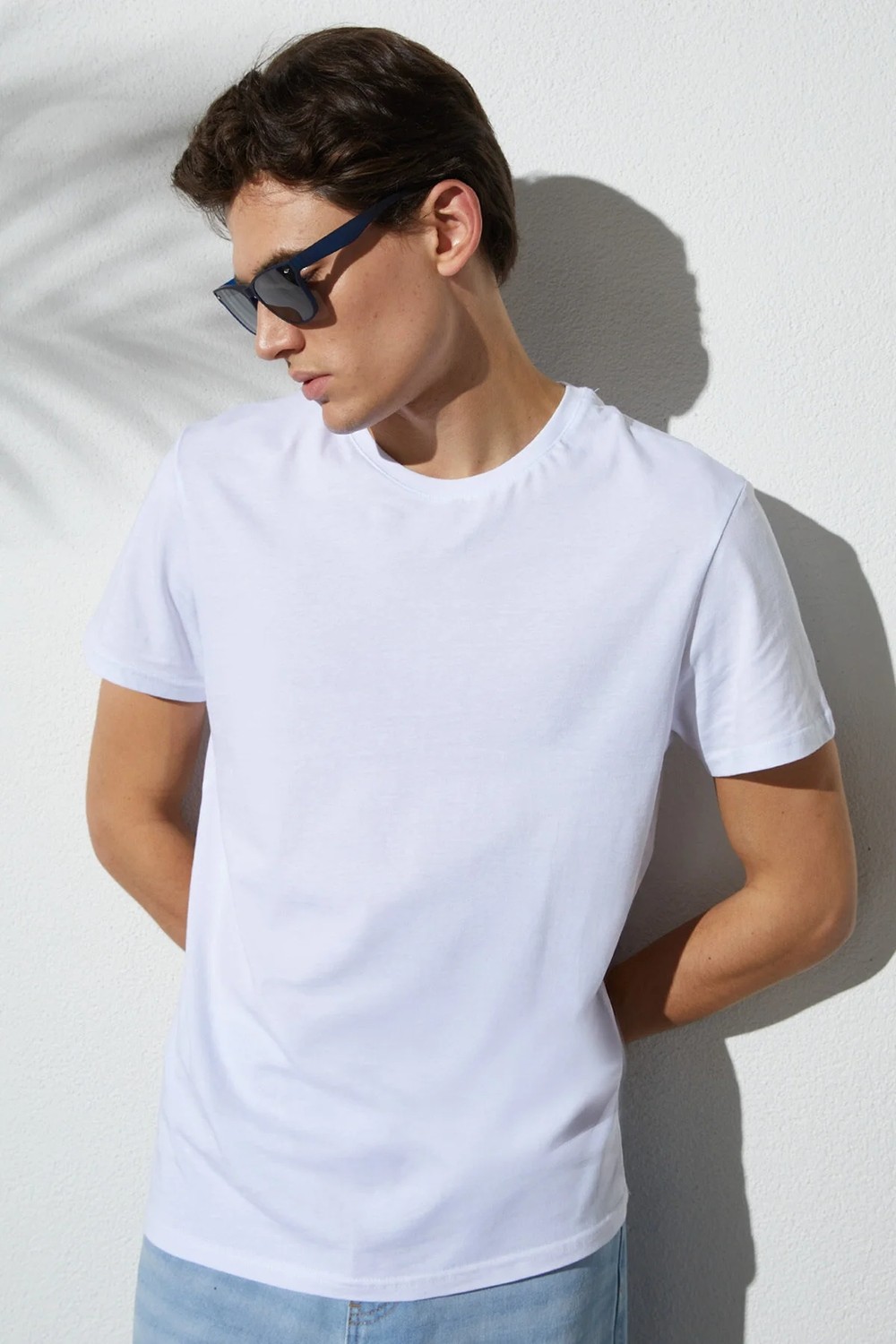 Tudors Unisex Slim Fit Dar Kesim %100 Pamuk Yumuşak Dokulu Beyaz Bisiklet Yaka Tişört görsel 2