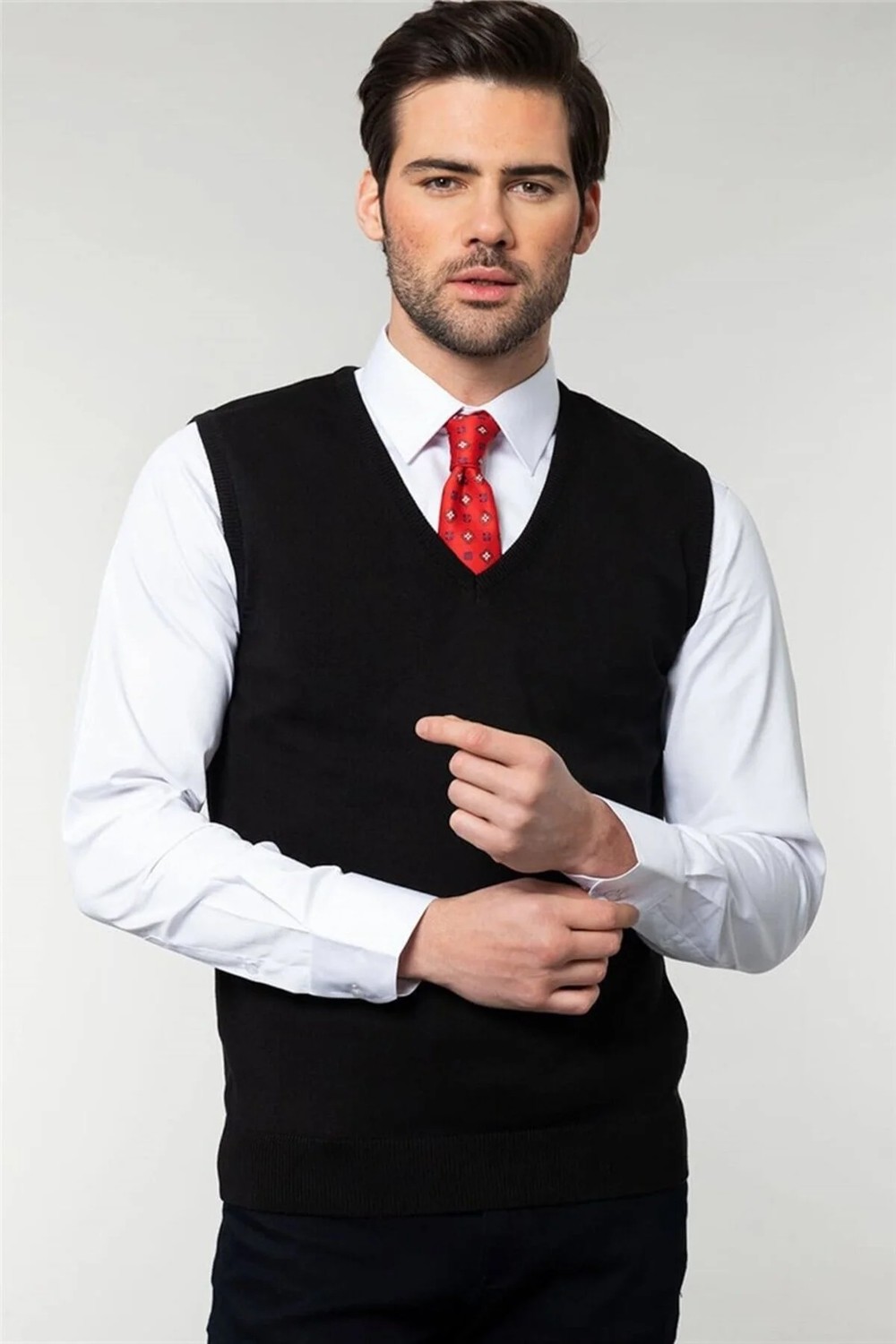 Tudors Erkek Slim Fit V Yaka Kendinden Desenli Siyah Süveter görsel 6