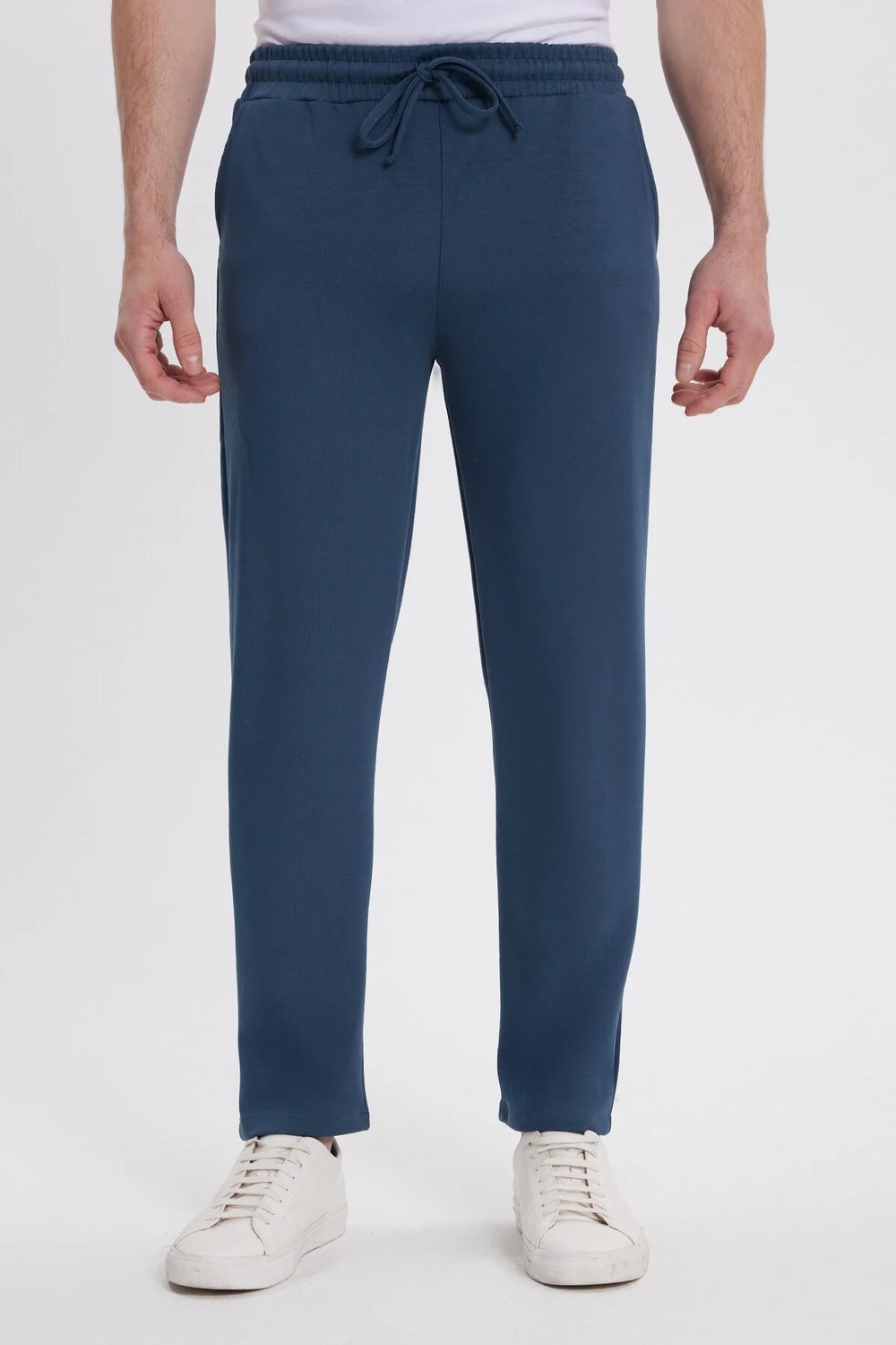 Tudors Erkek Slim Fit Dar Kesim Beli Bağcıklı 3 Cepli Geniş Paça Koyu Vizon Eşofman Altı