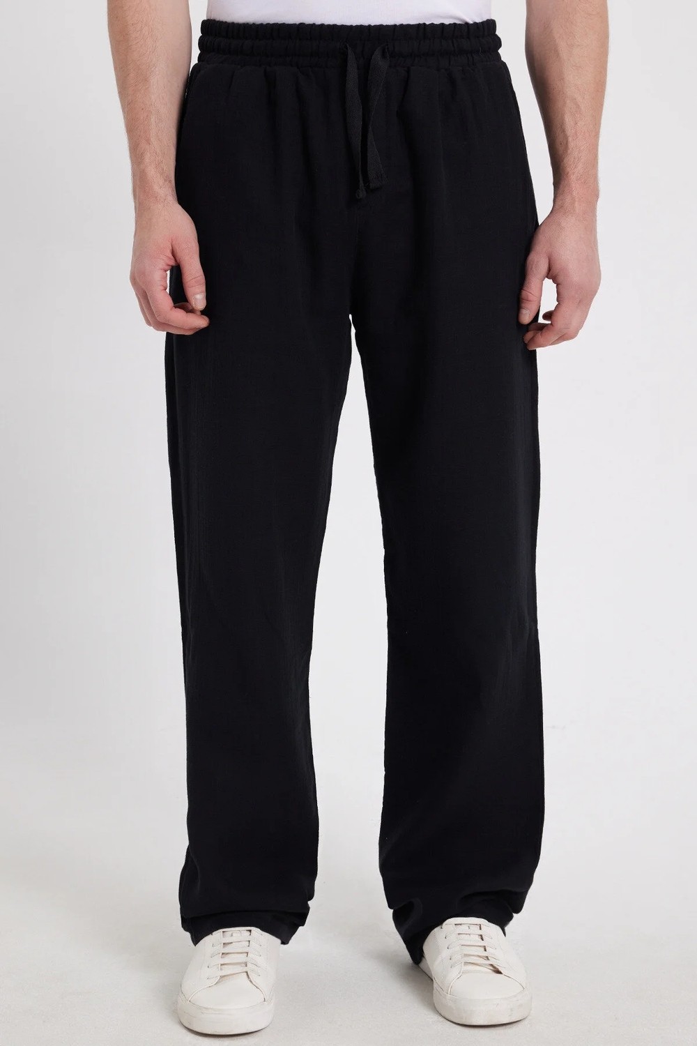 Tudors Erkek Baggy Fit Geniş Kesim %100 Pamuk Beli Lastikli Yandan Cepli Müslin Siyah Düz Pantolon görsel 2