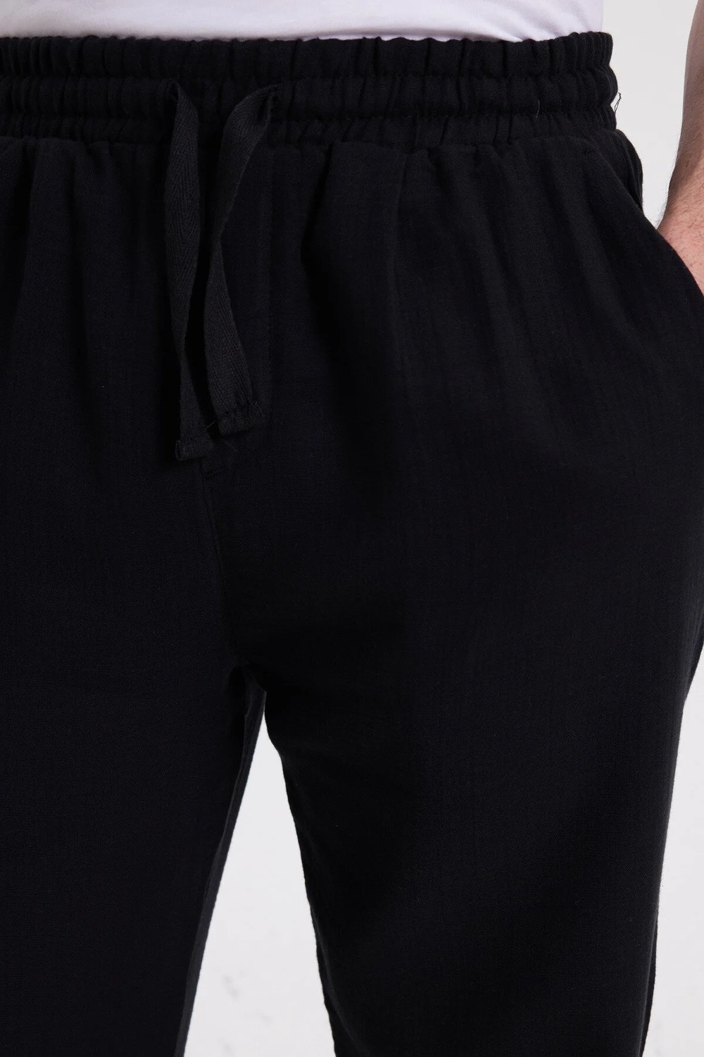 Tudors Erkek Baggy Fit Geniş Kesim %100 Pamuk Beli Lastikli Yandan Cepli Müslin Siyah Düz Pantolon görsel 5