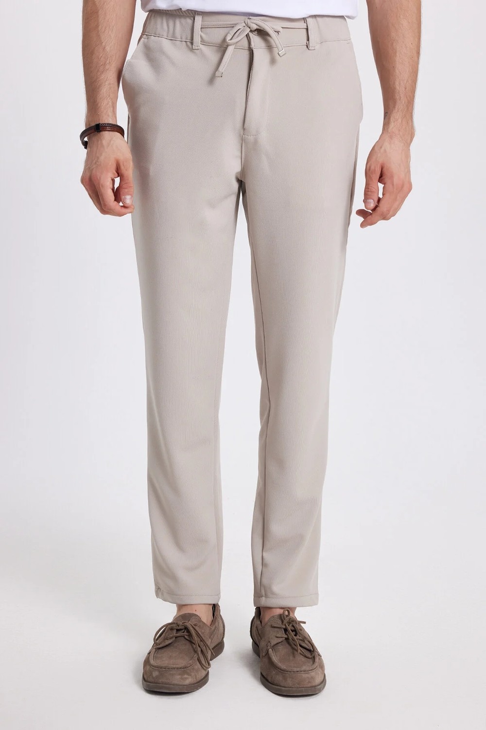 Tudors Erkek Slim Fit Dar Kesim Beli Lastikli Bağcık Detaylı Siyah Pantolon