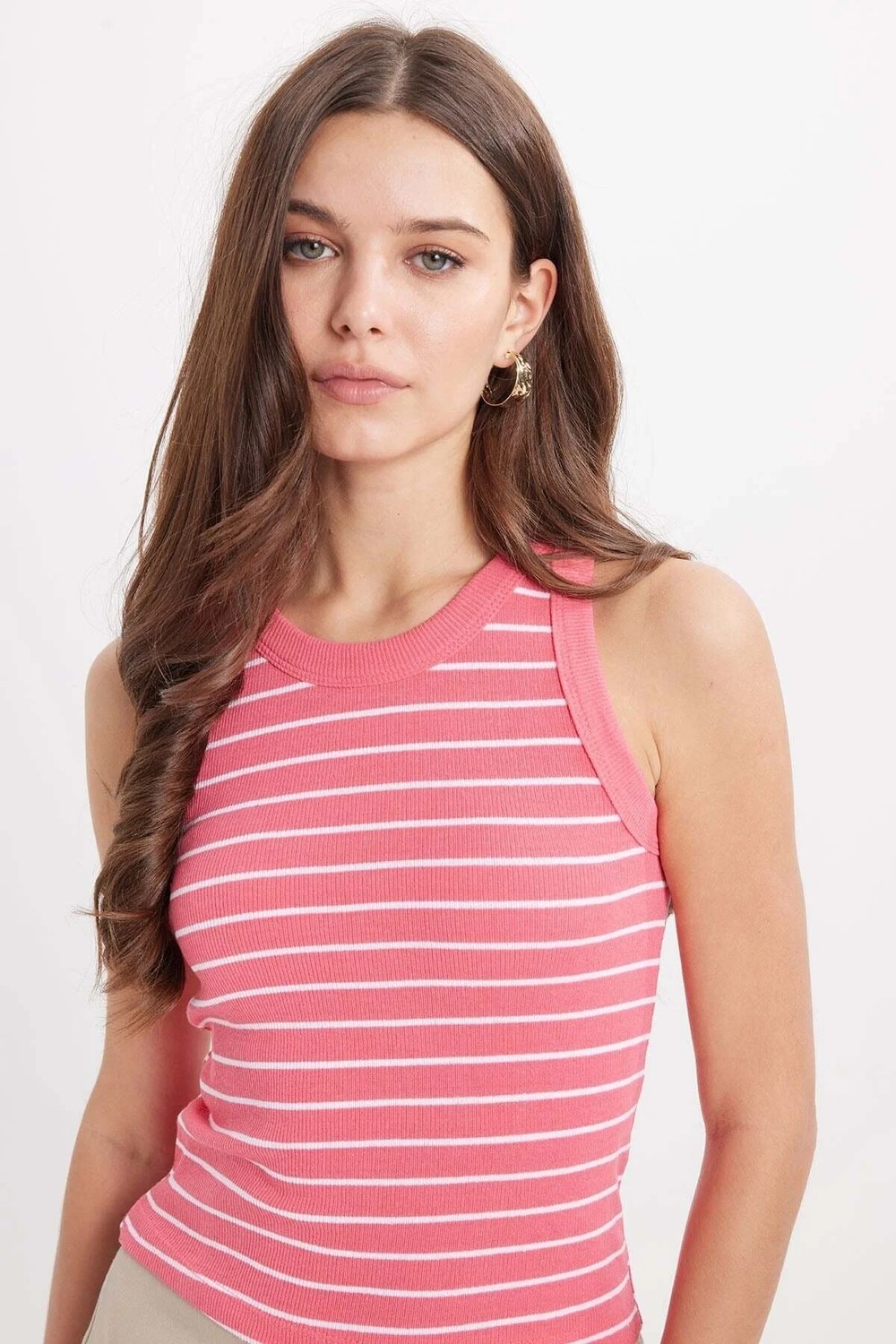 Tudors Kadın Slim Fit Dar Kesim Pamuklu Askılı Bisiklet Yaka Çizgili Siyah Crop Atlet görsel 4