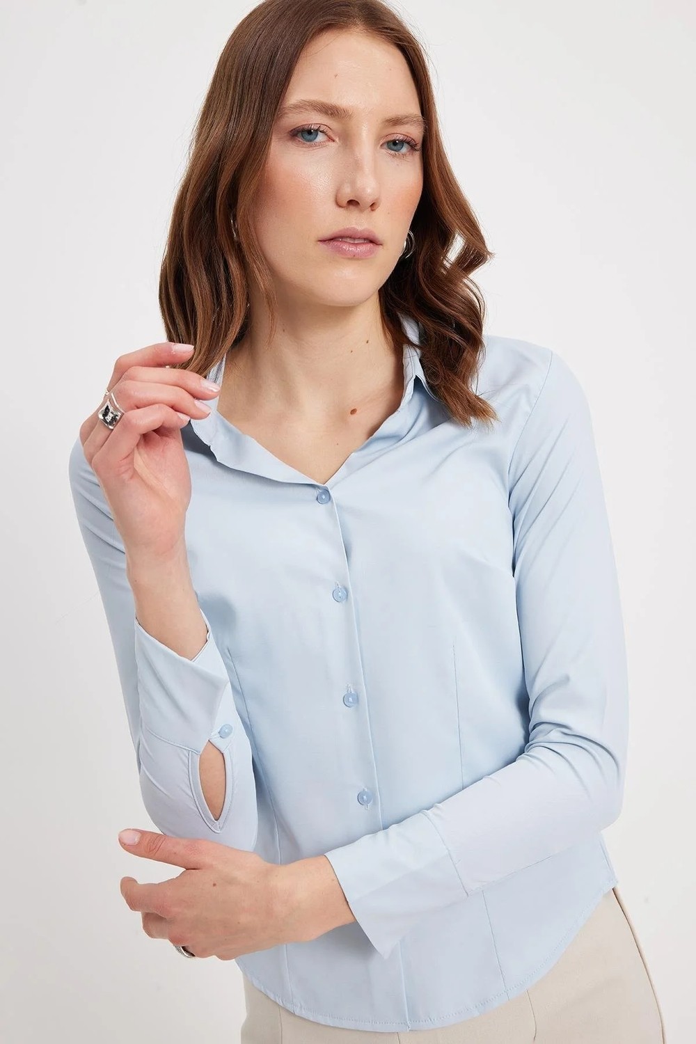 Tudors Kadın Slim Fit Dar Kesim Klasik Yaka Uzun Kollu Kahverengi Gömlek