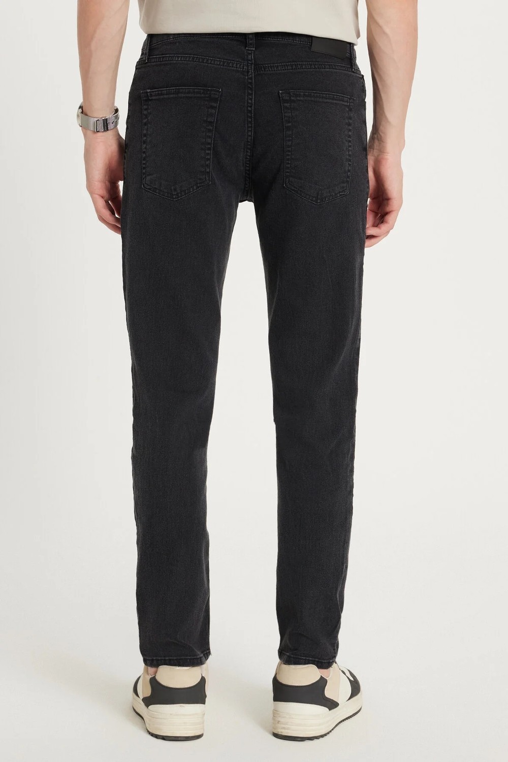 Tudors Erkek Regular Fit Yıkamalı Taşlamalı Esnek Kot Düz Paça Tapered Siyah Jean Pantolon görsel 5