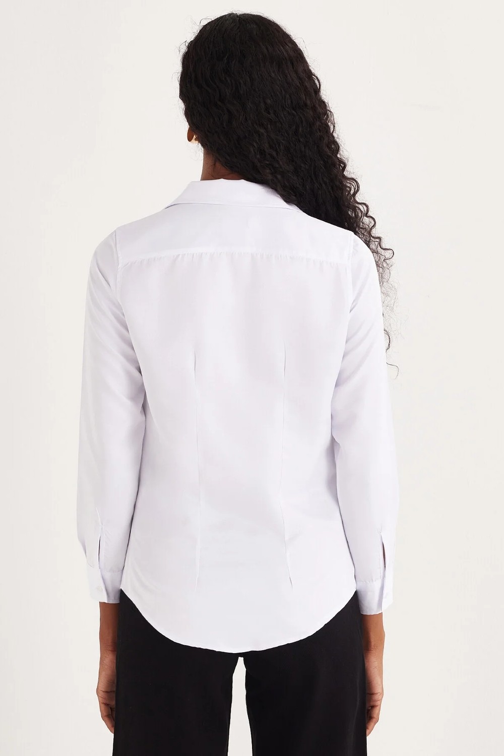 Tudors Kadın Slim Fit Dar Kesim Vücuda Oturan Uzun Kollu Beyaz Basic Gömlek görsel 6