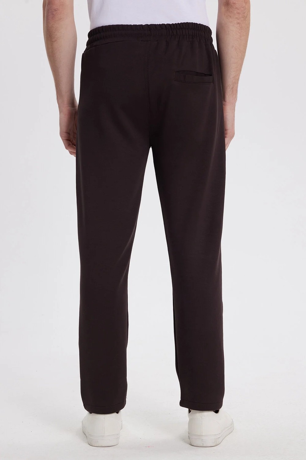 Tudors Erkek Slim Fit Dar Kesim Beli Bağcıklı 3 Cepli Geniş Paça Koyu Vizon Eşofman Altı görsel 7