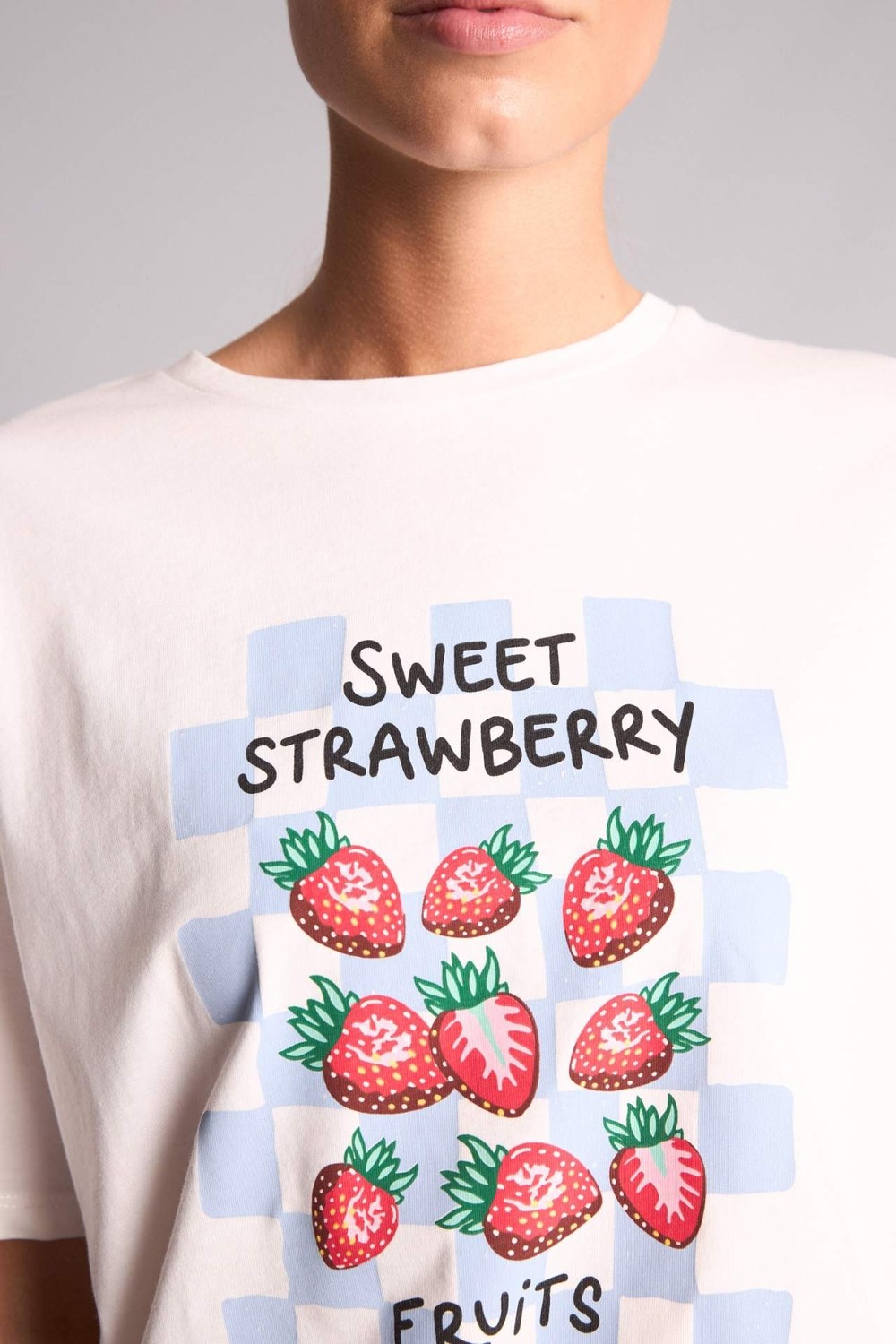 DeFacto Regular Fit Kısa Kollu Şortlu Pijama Takımı H6378AX26HS görsel 4