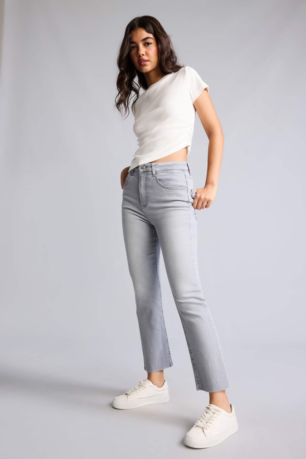 DeFacto Crop Flare Fit Yüksek Bel Gri Jean Pantolon I1912AX26AU görsel 2
