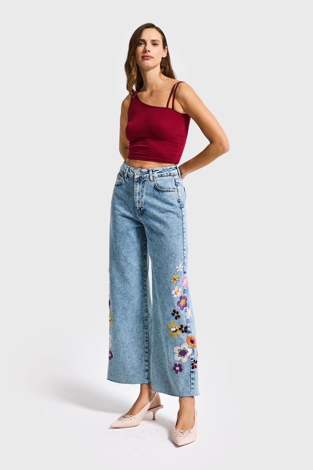 It's Basic Kadın Snow Kot Rengi Çiçek Nakışlı Culotte Fit Tasarım Denim Jean görsel 2