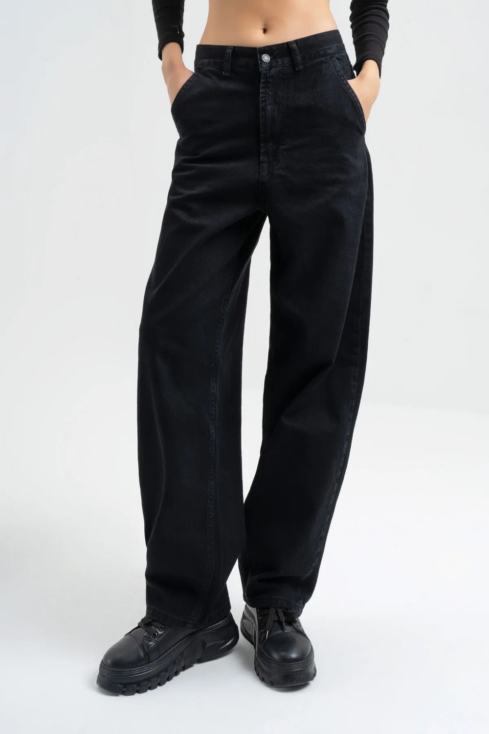 It's Basic Kadın Siyah Black Od Renk Juniper Skater Fit Bol Kesim Denim Pantolon görsel 7