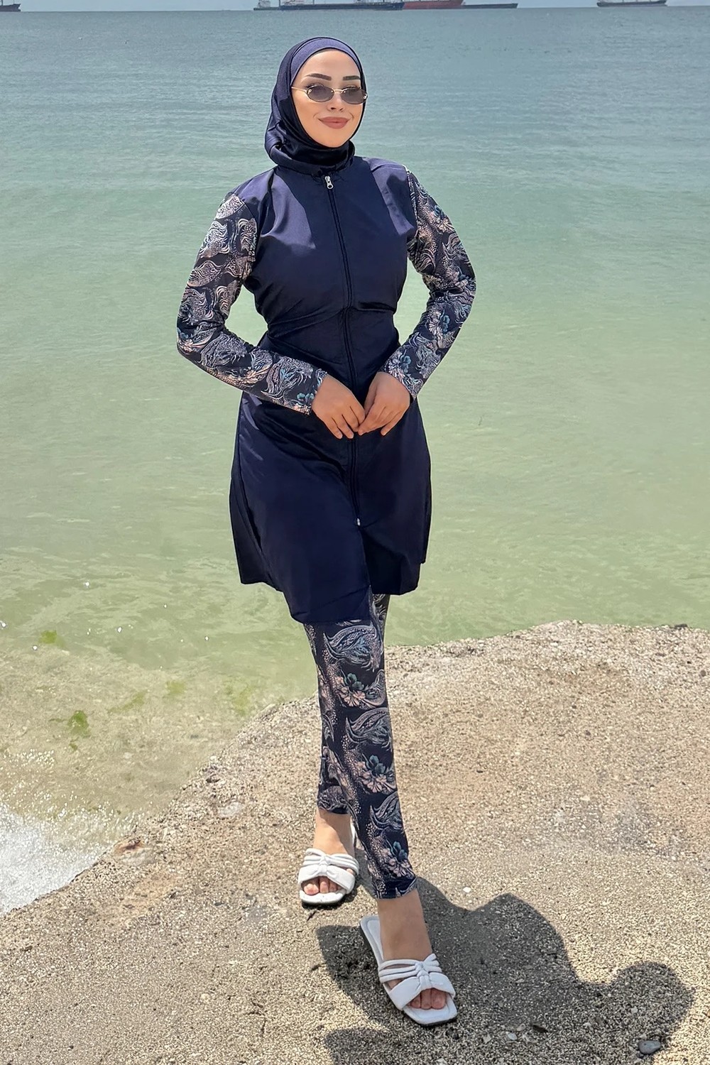Hafsa Mina Floral Desenli Tesettür Mayo Tam Takım Lacivert HM2928