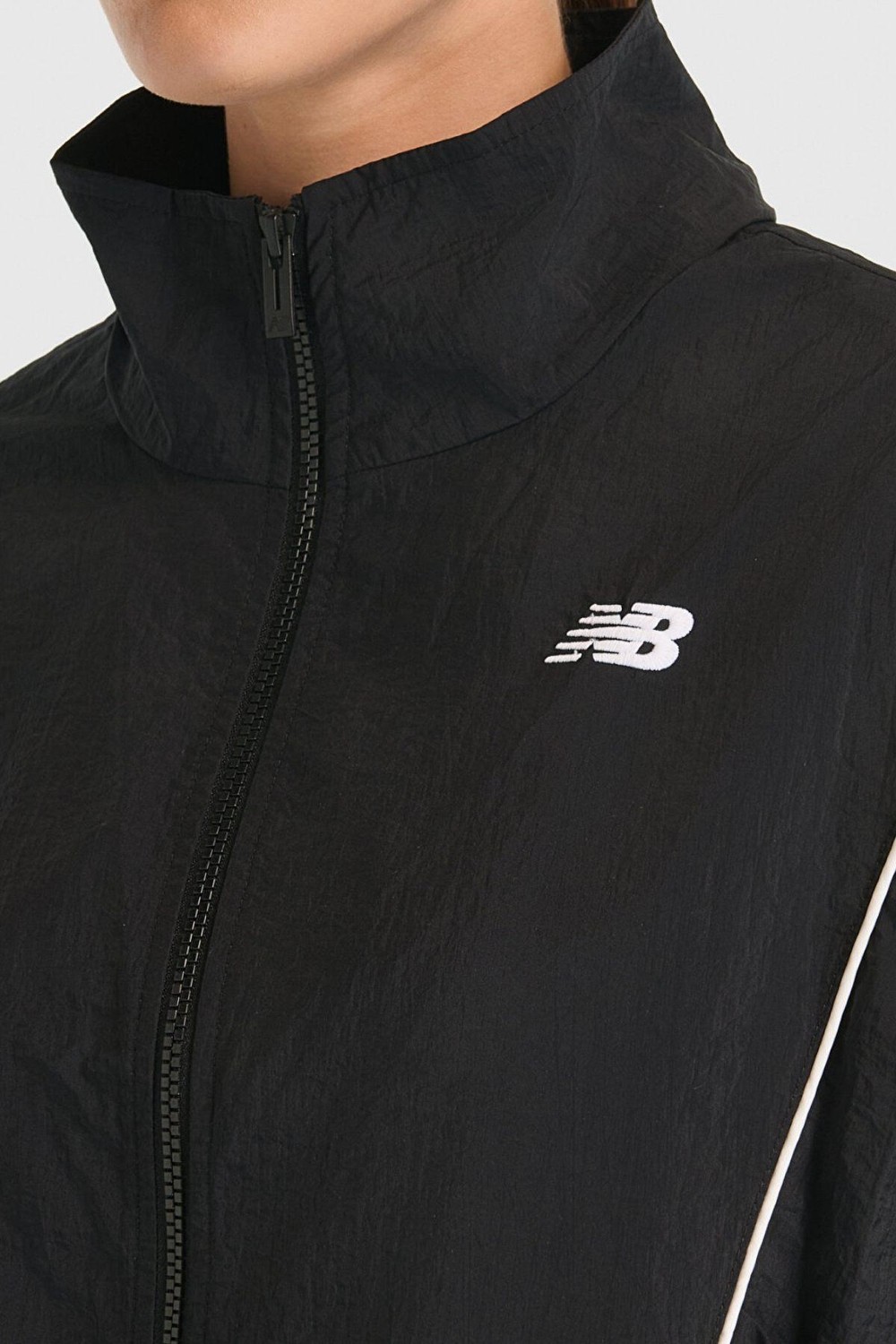 New Balance Jacket WNJ3542-BK Siyah Kadın Ceket görsel 4