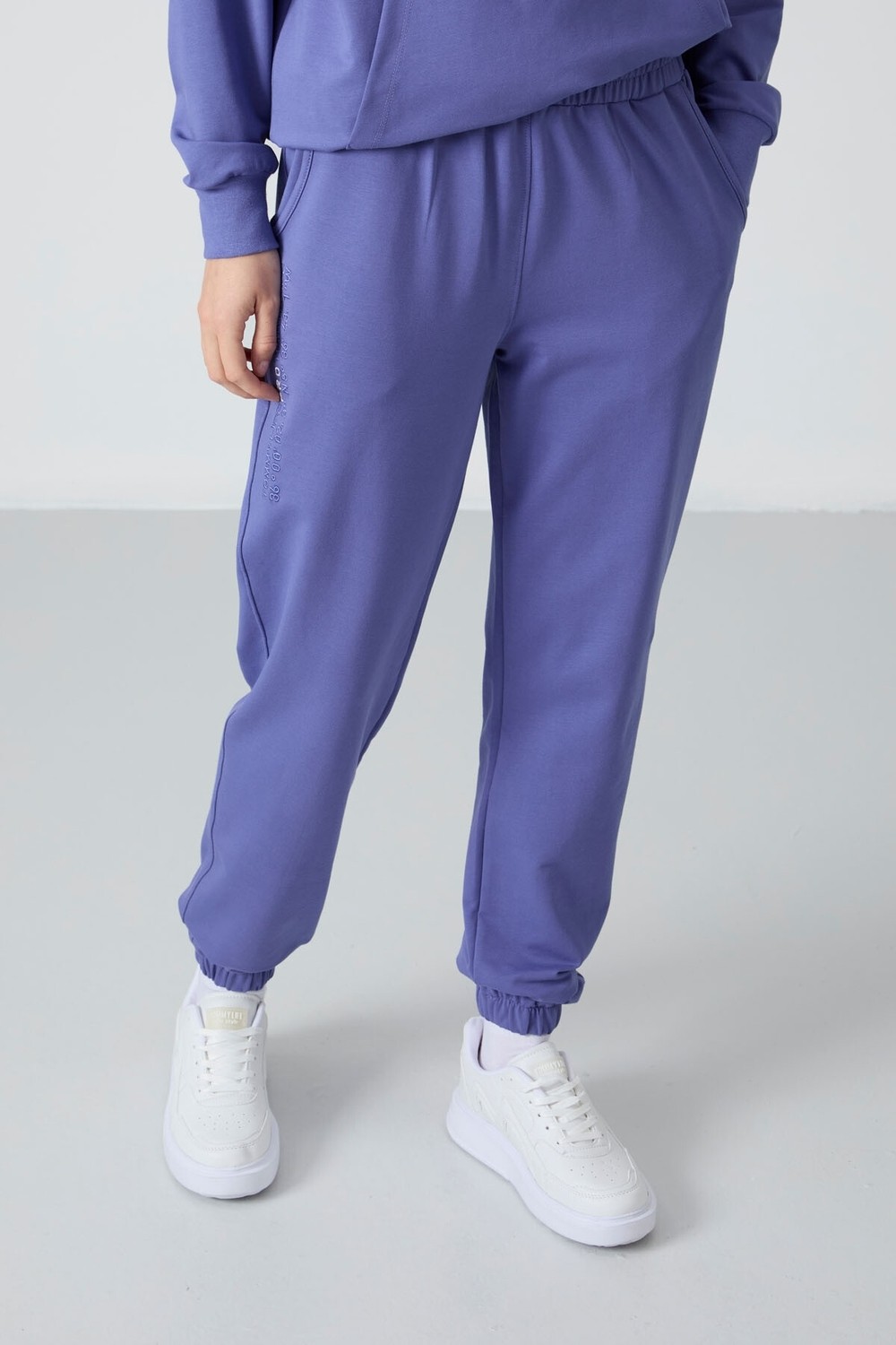 Tommy Life Eflatun Kapüşonlu Kanguru Cep Rahat Form Lastik Paça Kadın Eşofman Takımı - 95288 görsel 3