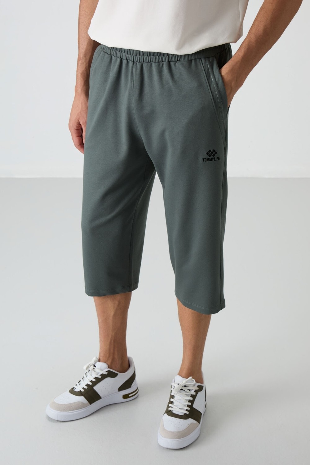 Tommy Life Haki Pamuklu Yumuşak Dokulu Standart Fit Nakışlı Erkek Kapri - 83102 görsel 7