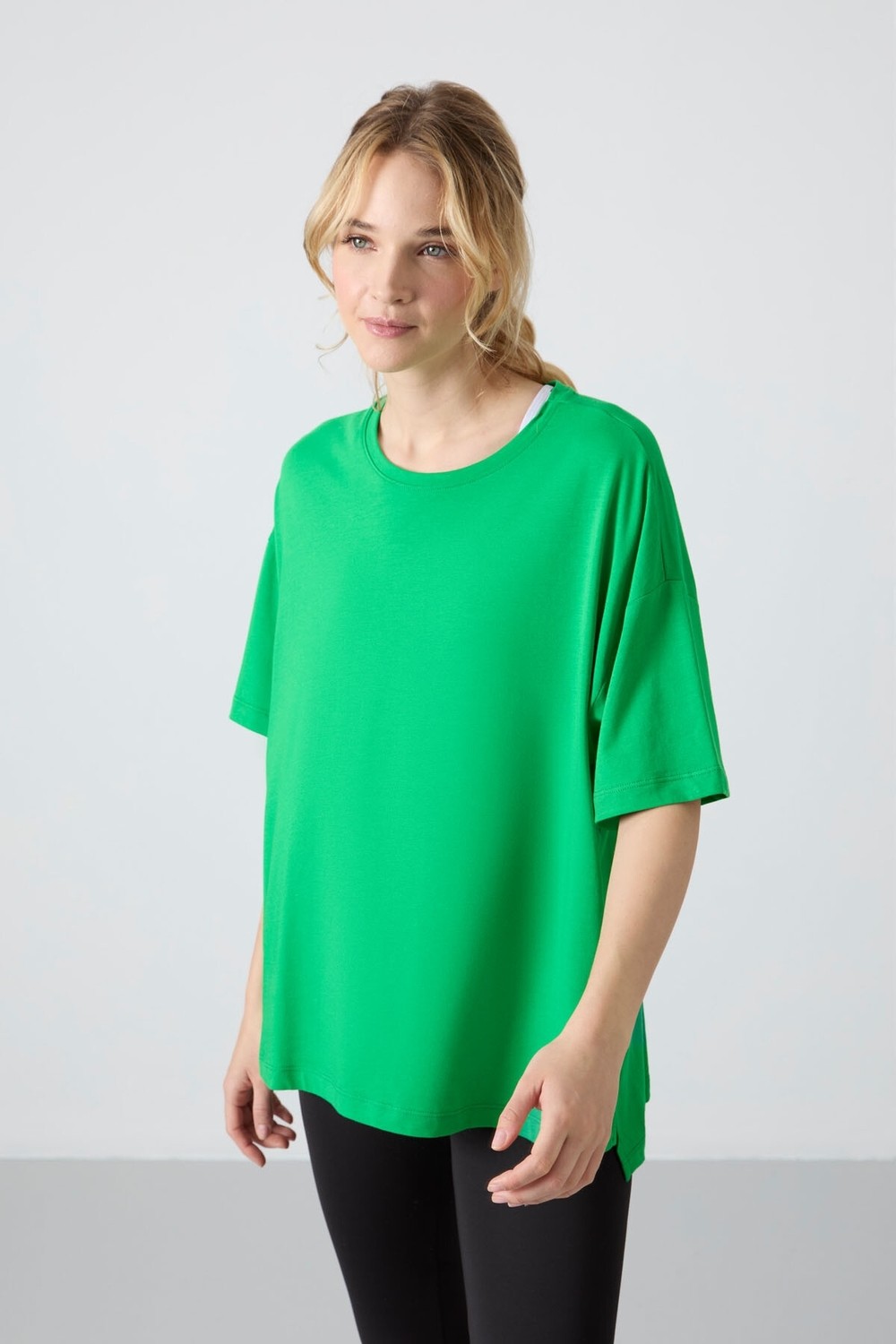 Tommy Life Siyah Penye Modal Yumuşak Tuşeli Oversize Fit Basic Kadın T-Shirt- 97285 görsel 7