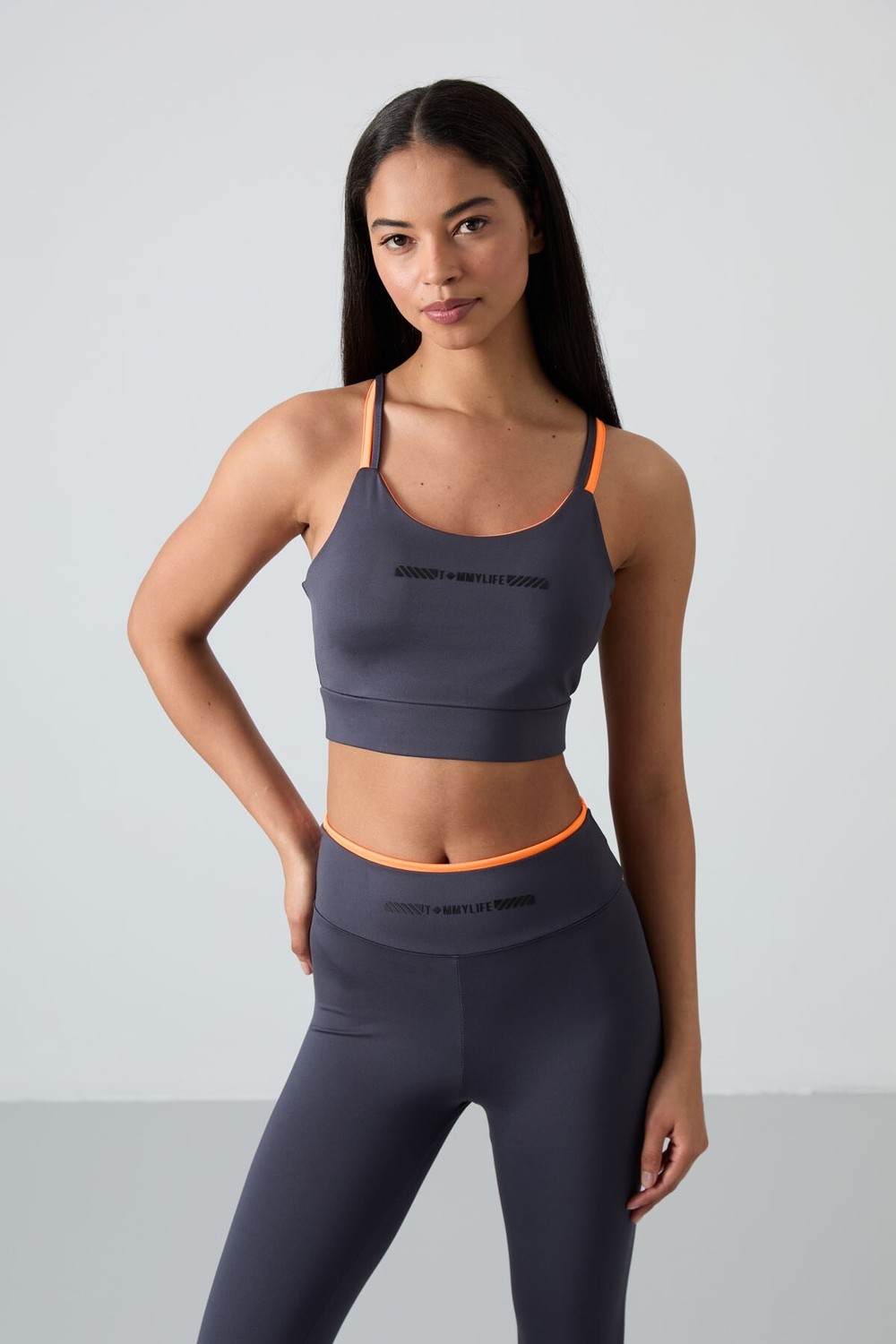 Tommy Life Kahverengi Esnek Standart Fit Performans Kadın Tayt Takım - 95333 görsel 5