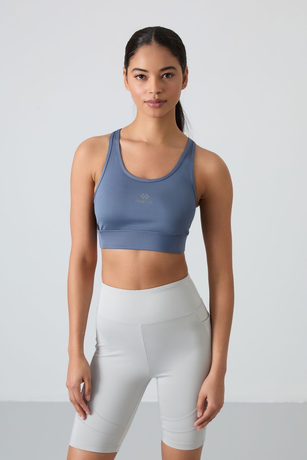 Tommy Life Beyaz Çapraz Sırt Detaylı Slim Fit U Yaka Pedli Kadın Spor Büstiyer - 97121 görsel 6