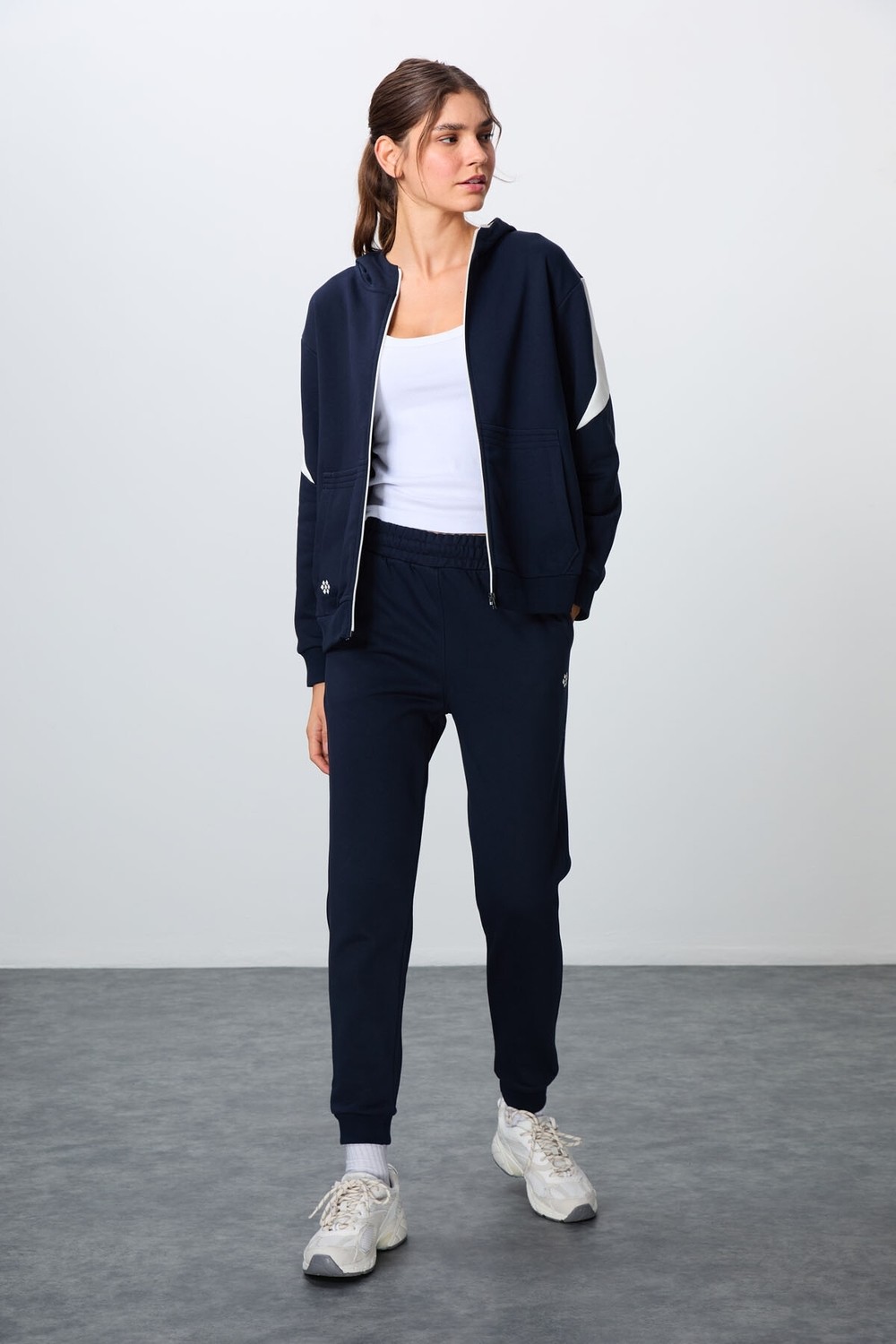 Tommy Life Çam Yeşili-Lacivert Pamuklu Kalın Kapüşonlu Oversize Fit Kadın Eşofman Takım - 95343