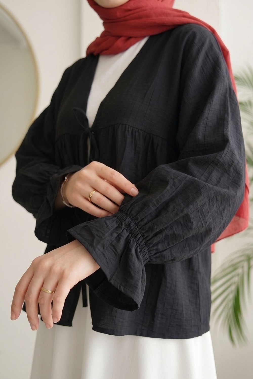 Modestim Kadın Roba Büzgülü Kol Lastik Ince Çilek Kumaş Yazlık Trend Tesettür Bej Kimono Hırka Tunik görsel 8